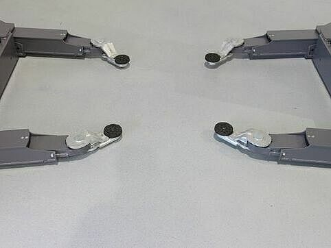 Extensiones de brazo soporte (+250 mm), giratorias, altura de montaje < 100 mm